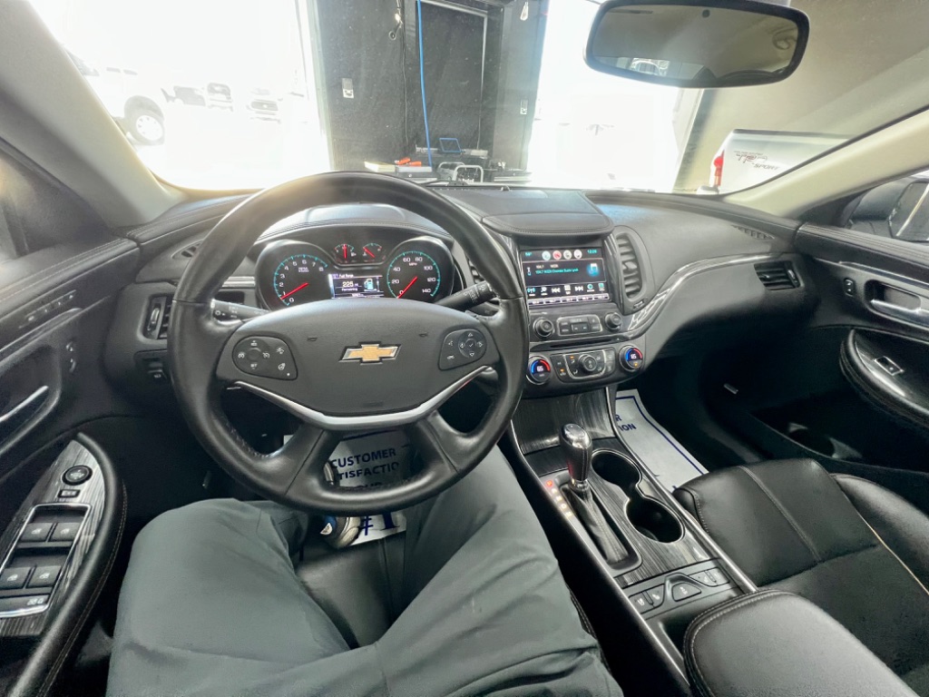 2017 Chevrolet Impala Premier photo