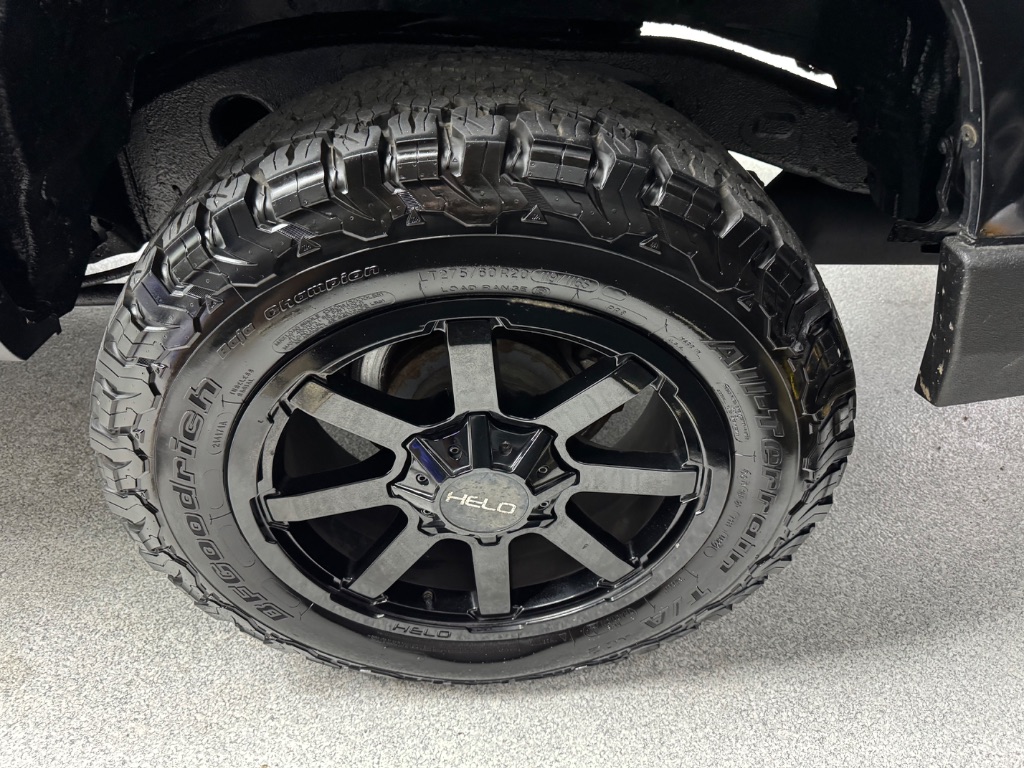 2011 Toyota Land Cruiser photo