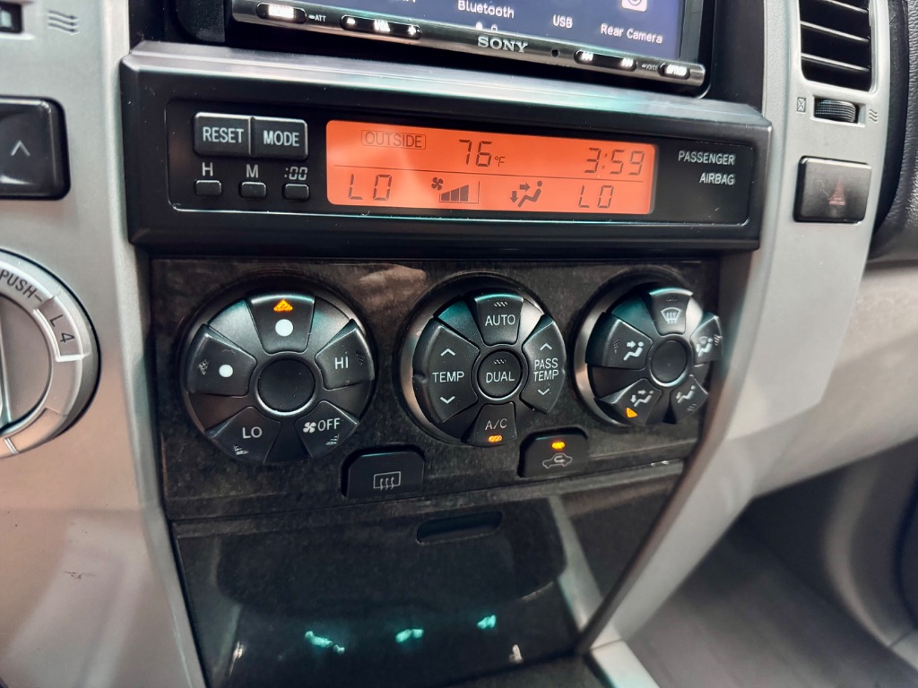 2005 Toyota 4Runner Limited photo