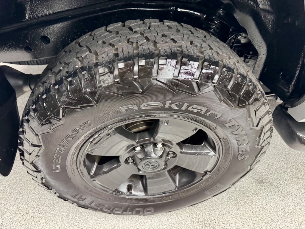 2005 Toyota 4Runner Limited photo