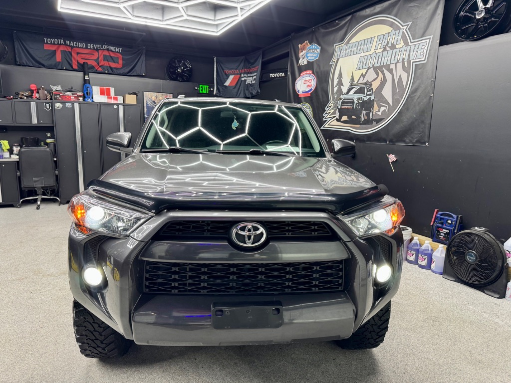 2014 Toyota 4Runner Limited photo