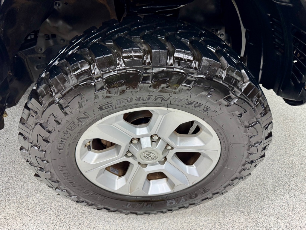 2014 Toyota 4Runner Limited photo