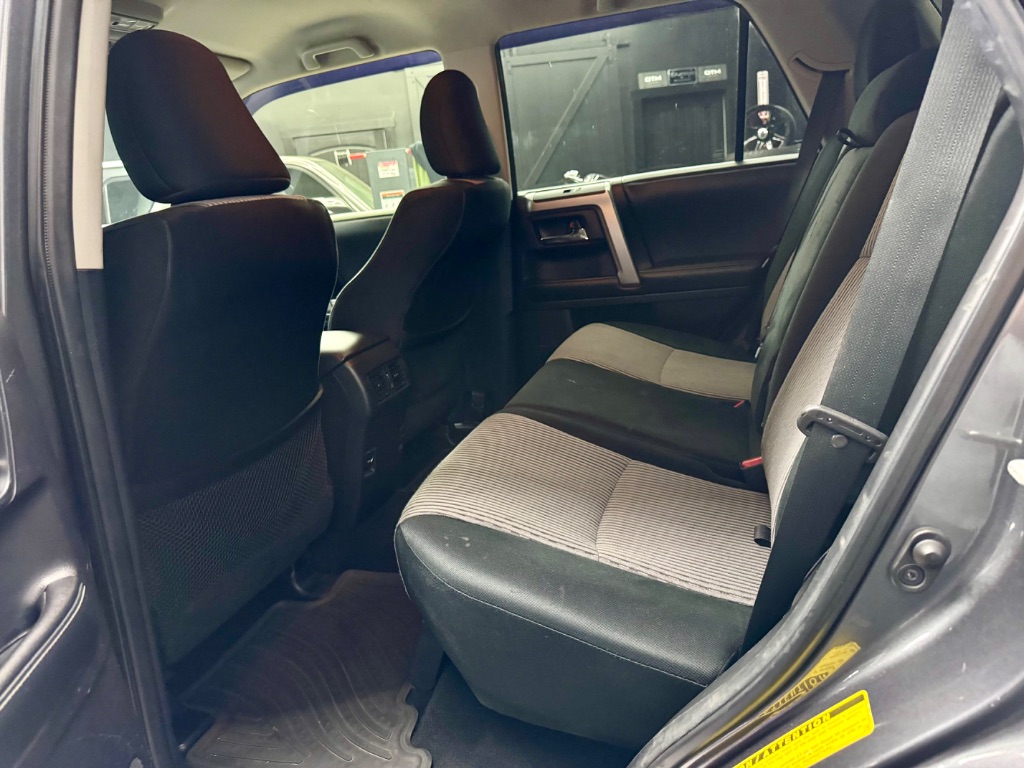 2014 Toyota 4Runner Limited photo