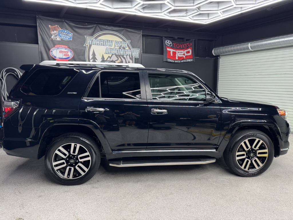 2015 Toyota 4Runner Limited photo