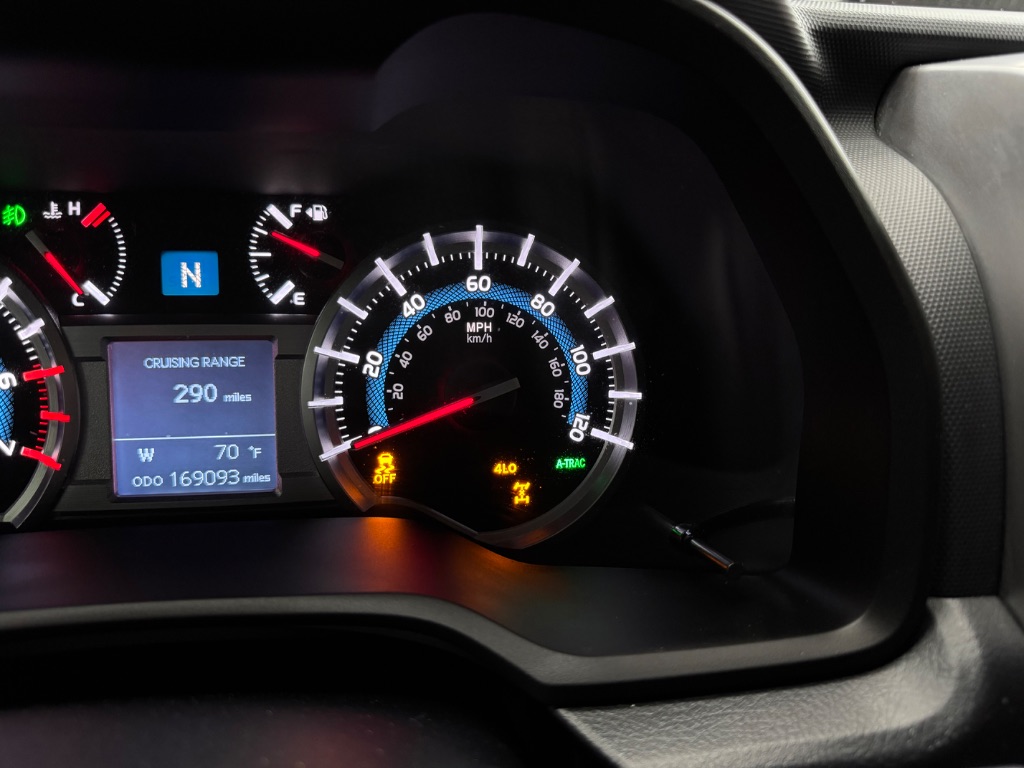 2015 Toyota 4Runner Limited photo