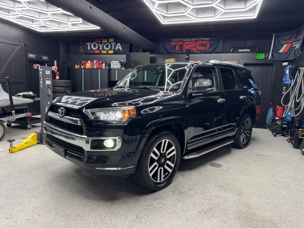 2015 Toyota 4Runner Limited photo
