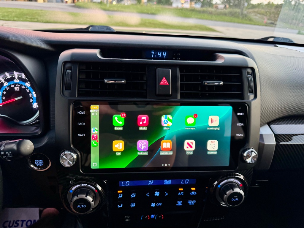 2015 Toyota 4Runner Limited photo