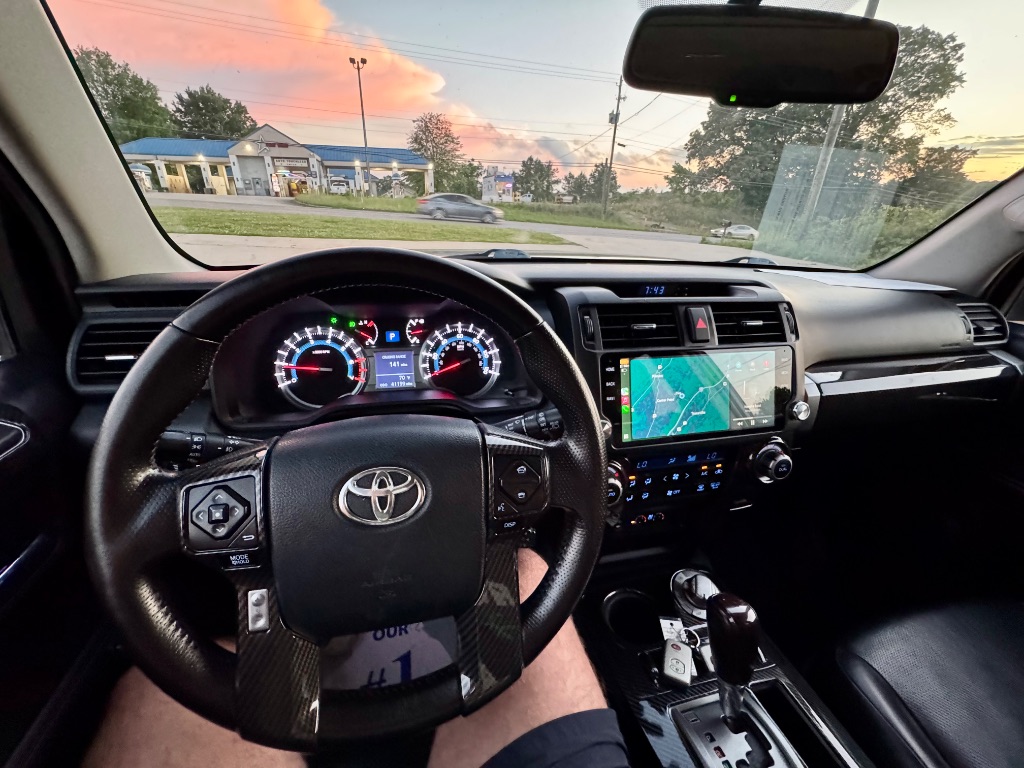 2015 Toyota 4Runner Limited photo
