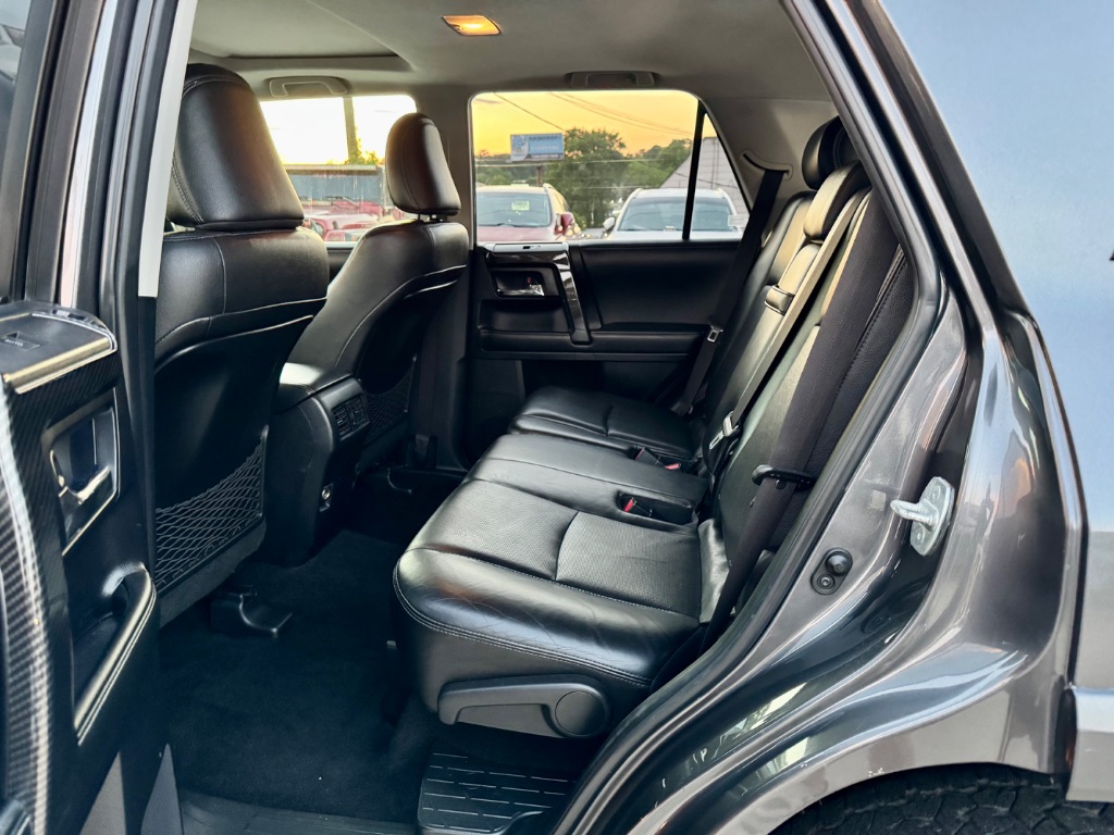 2015 Toyota 4Runner Limited photo