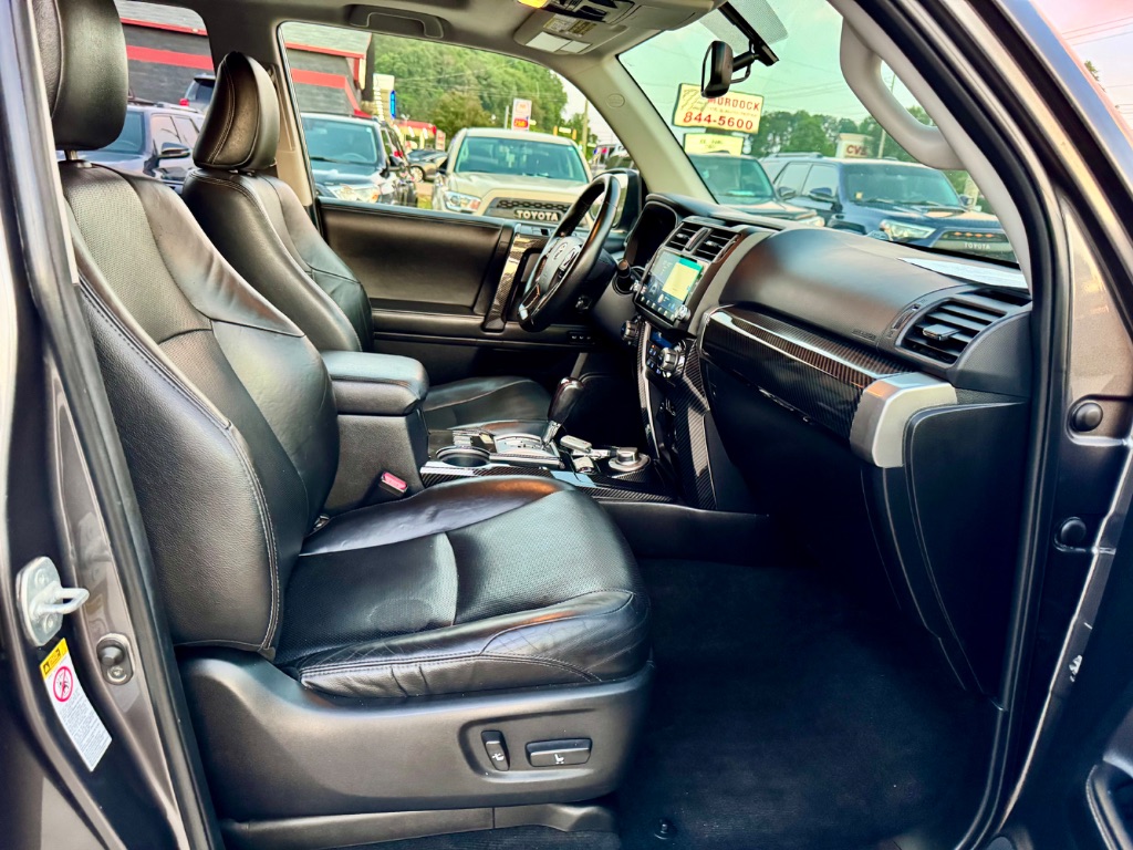 2015 Toyota 4Runner Limited photo