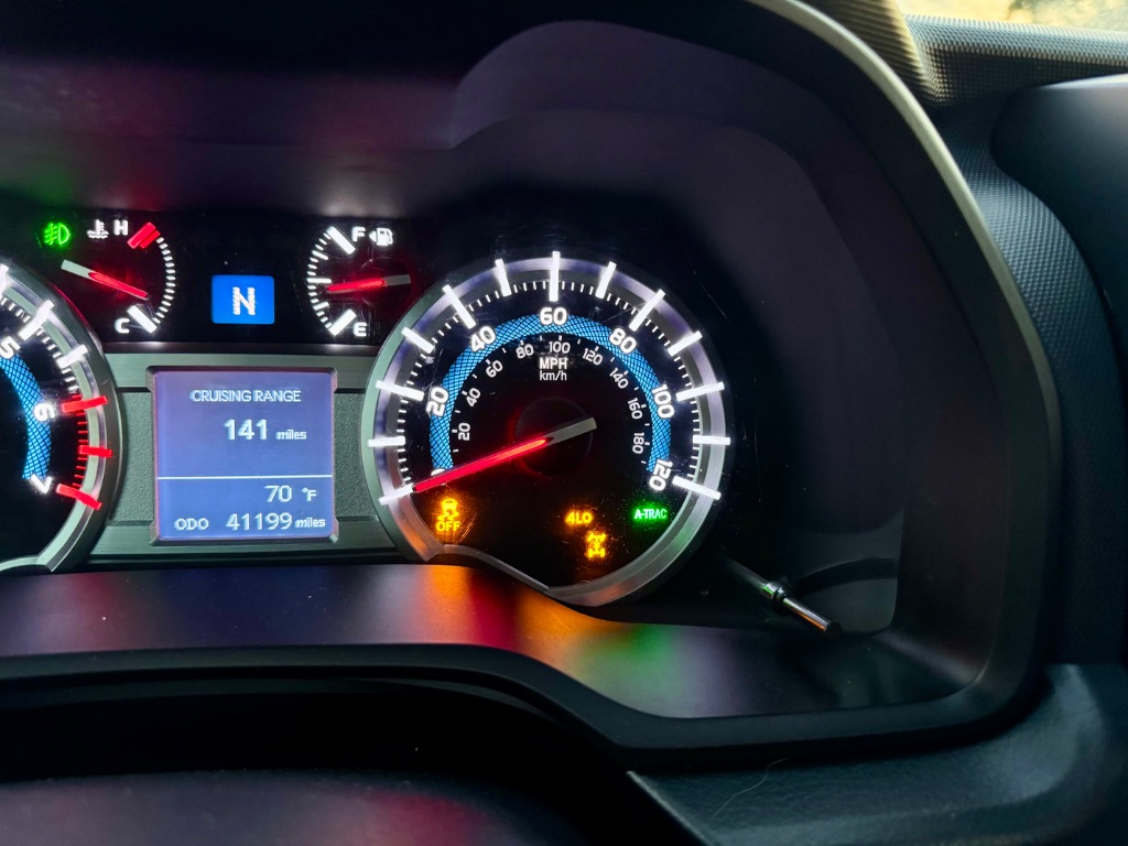 2015 Toyota 4Runner Limited photo