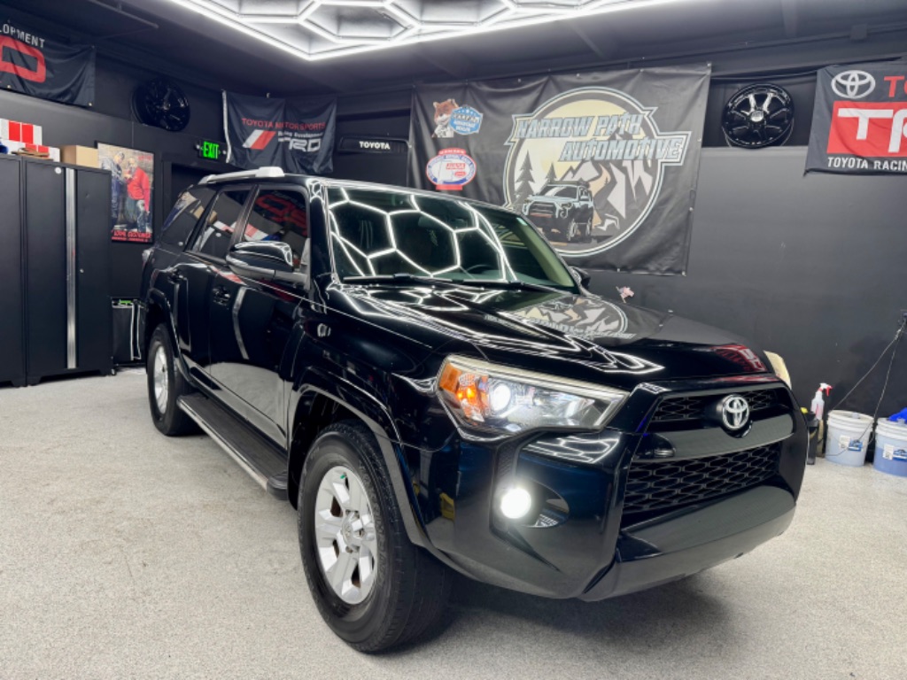 2014 Toyota 4Runner Limited photo