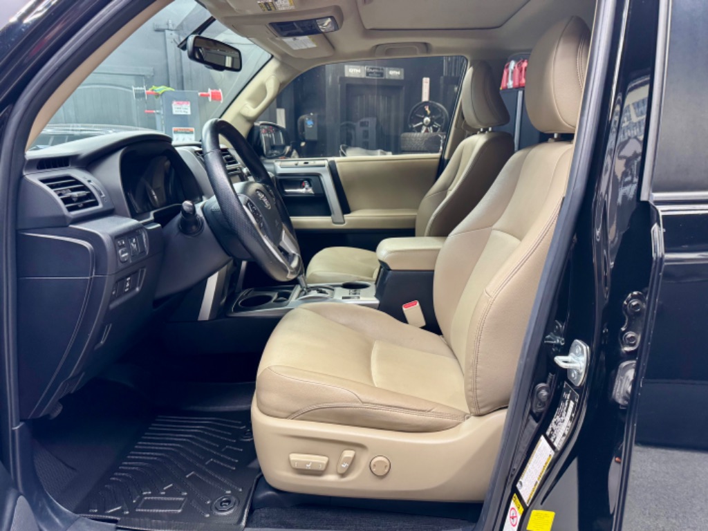 2014 Toyota 4Runner Limited photo