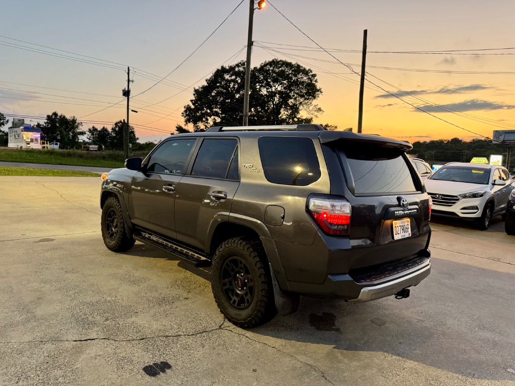 2017 Toyota 4Runner TRD Offroad Premium photo