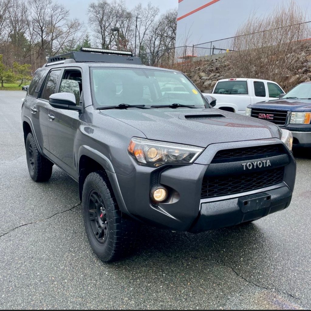 2016 Toyota 4Runner TRD Pro photo