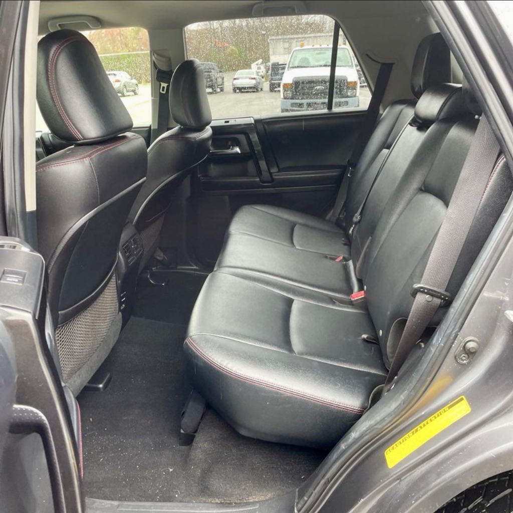 2016 Toyota 4Runner TRD Pro photo