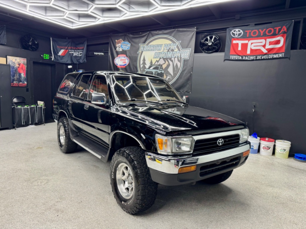 1994 Toyota 4Runner SR5 V6 photo