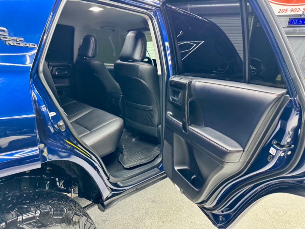 2019 Toyota 4Runner TRD Offroad Premium photo
