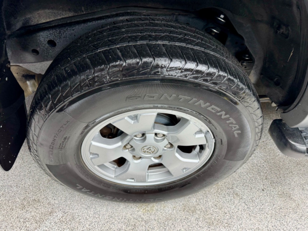 2003 Toyota 4Runner SR5 photo
