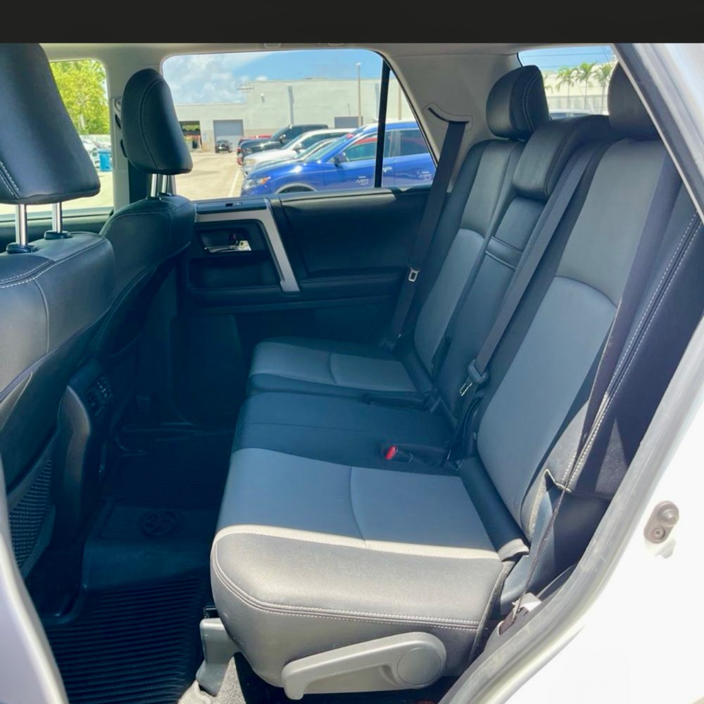 2020 Toyota 4Runner SR5 Premium photo