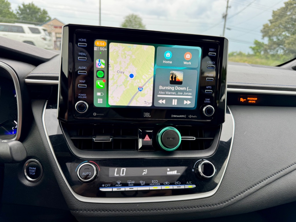 2021 Toyota Corolla XSE photo