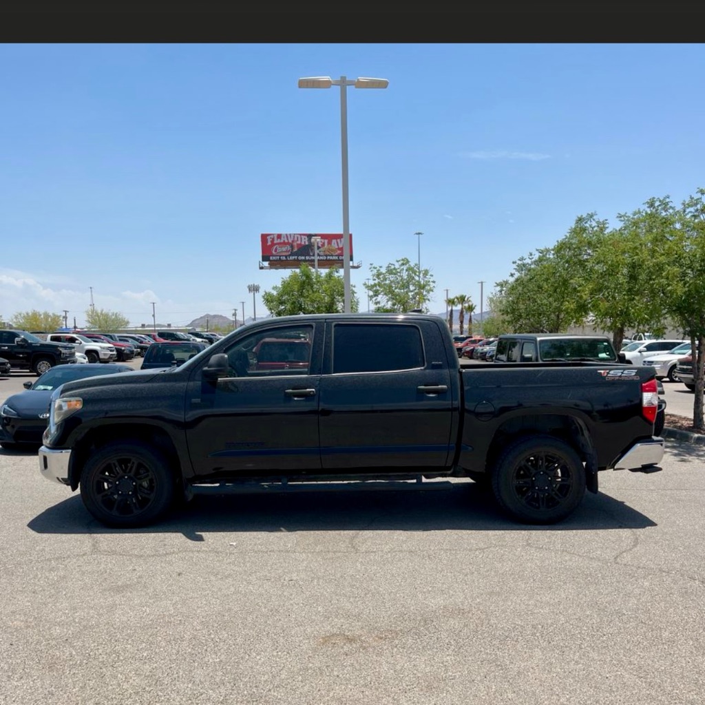 2020 Toyota Tundra SR5 TSS OFF-ROAD photo