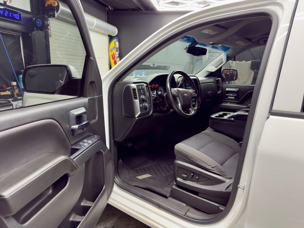 2018 Chevrolet Silverado 1500 - $23,995