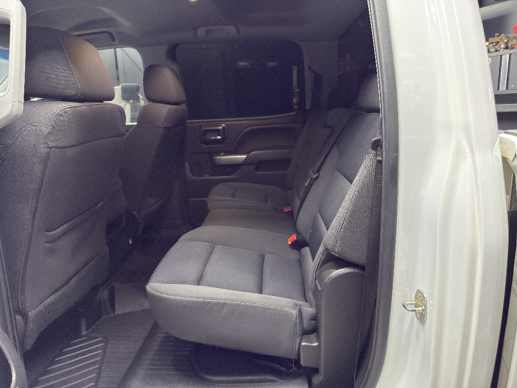 2018 Chevrolet Silverado 1500 - $23,995