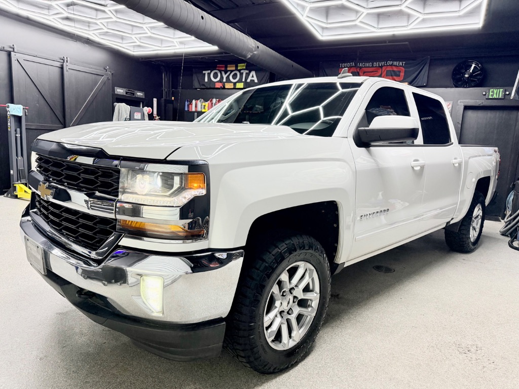 2018 Chevrolet Silverado 1500 - $23,995