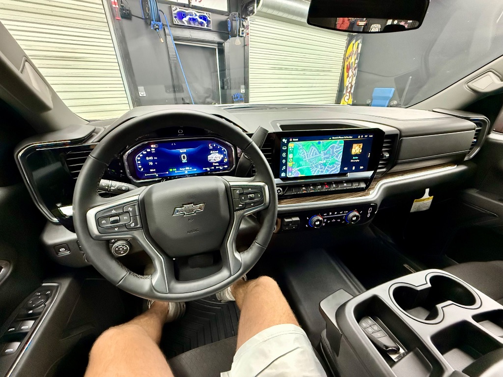2026 Chevrolet Silverado 1500 - $46,995