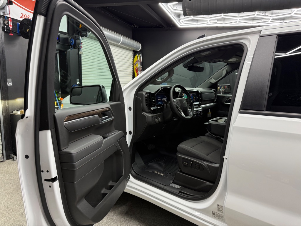 2026 Chevrolet Silverado 1500 - $46,995