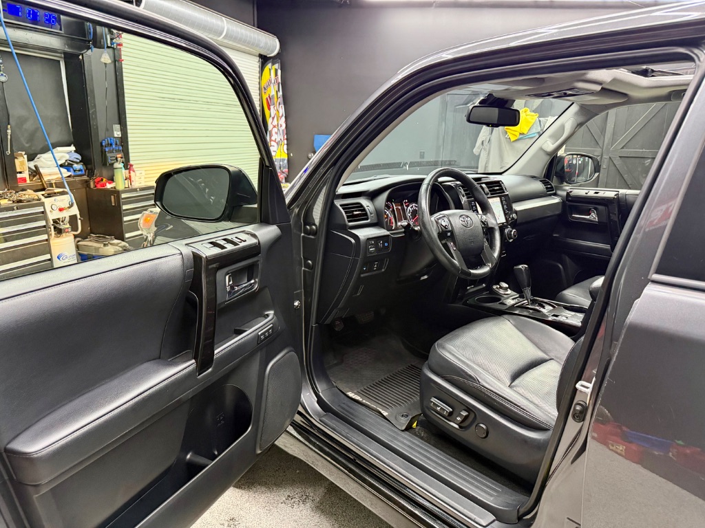 2020 Toyota 4Runner - $26,995
