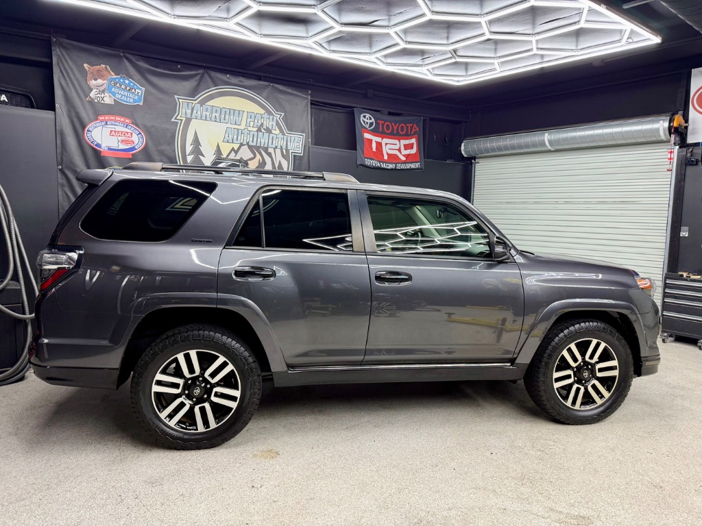 2020 Toyota 4Runner - $26,995