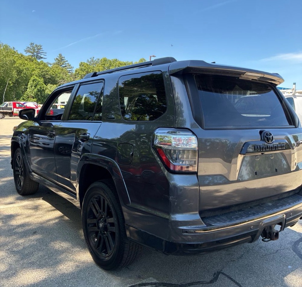 2020 Toyota 4Runner - $26,995