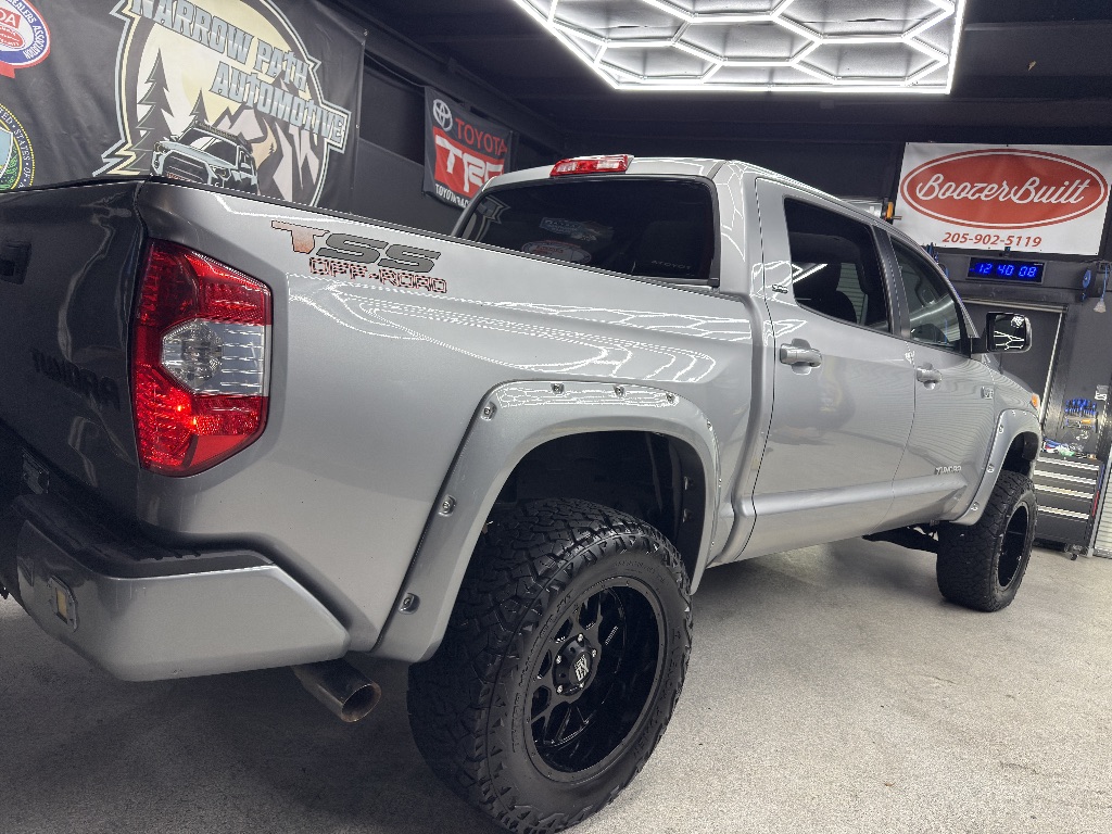2015 Toyota Tundra - $31,995