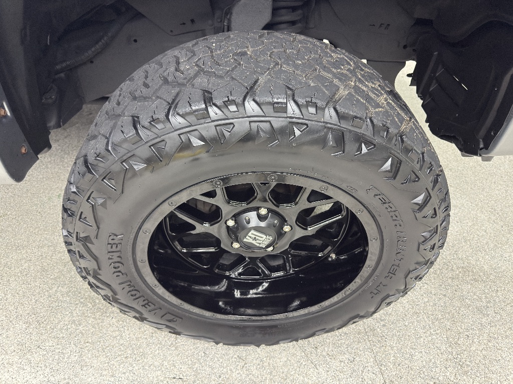 2015 Toyota Tundra - $31,995