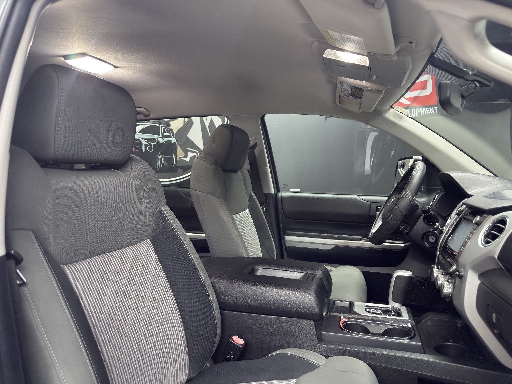 2015 Toyota Tundra - $31,995