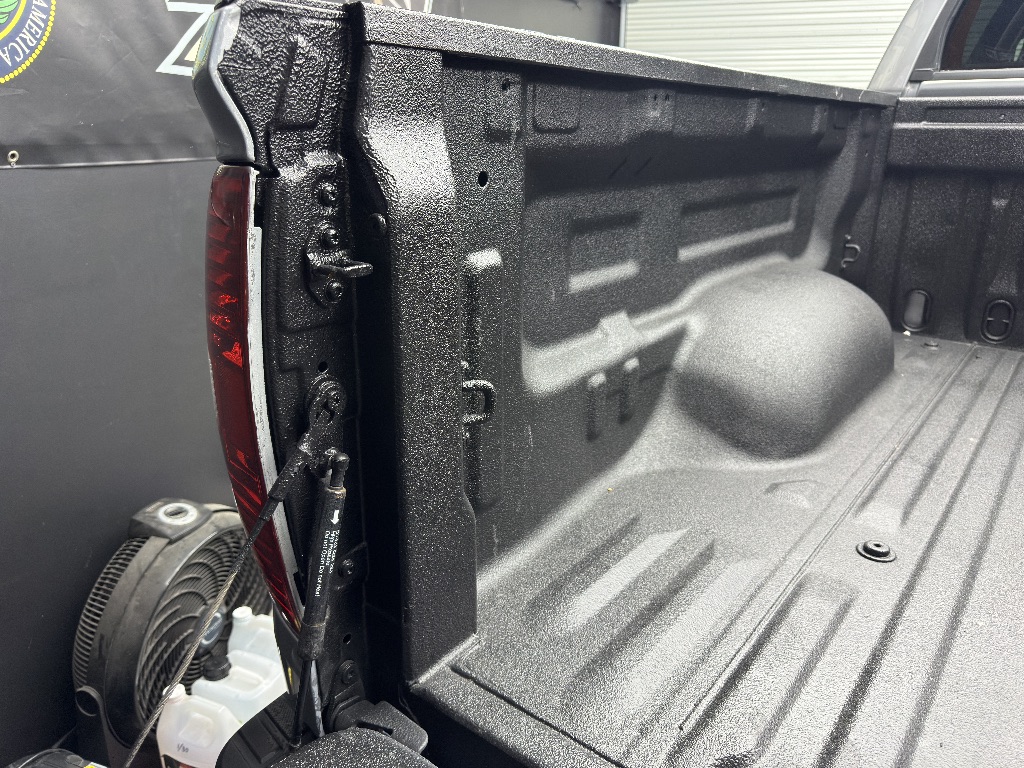 2015 Toyota Tundra - $31,995