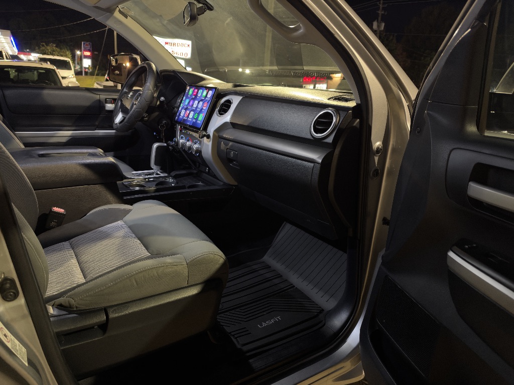 2015 Toyota Tundra - $31,995