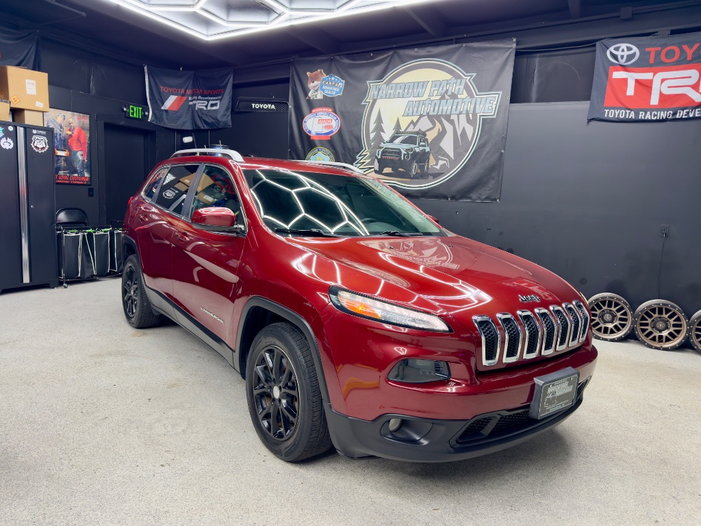 2016 Jeep Cherokee - $9,995