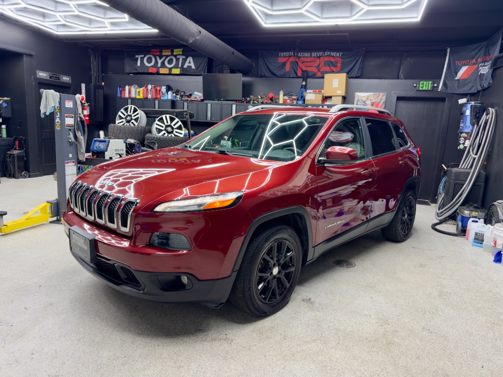 2016 Jeep Cherokee - $9,995