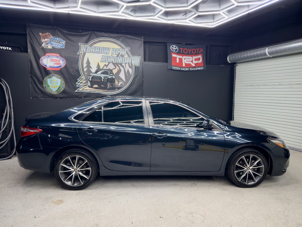 2016 Toyota Camry - $8,995