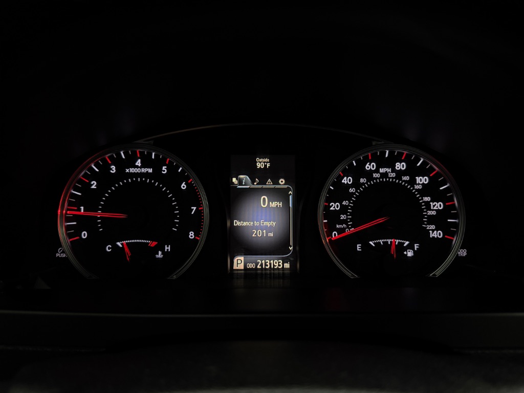 2016 Toyota Camry - $8,995
