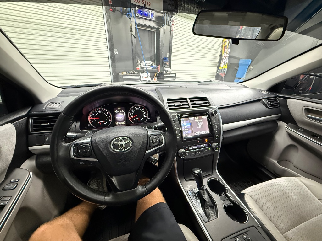 2016 Toyota Camry - $8,995