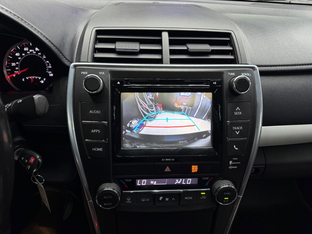 2016 Toyota Camry - $8,995