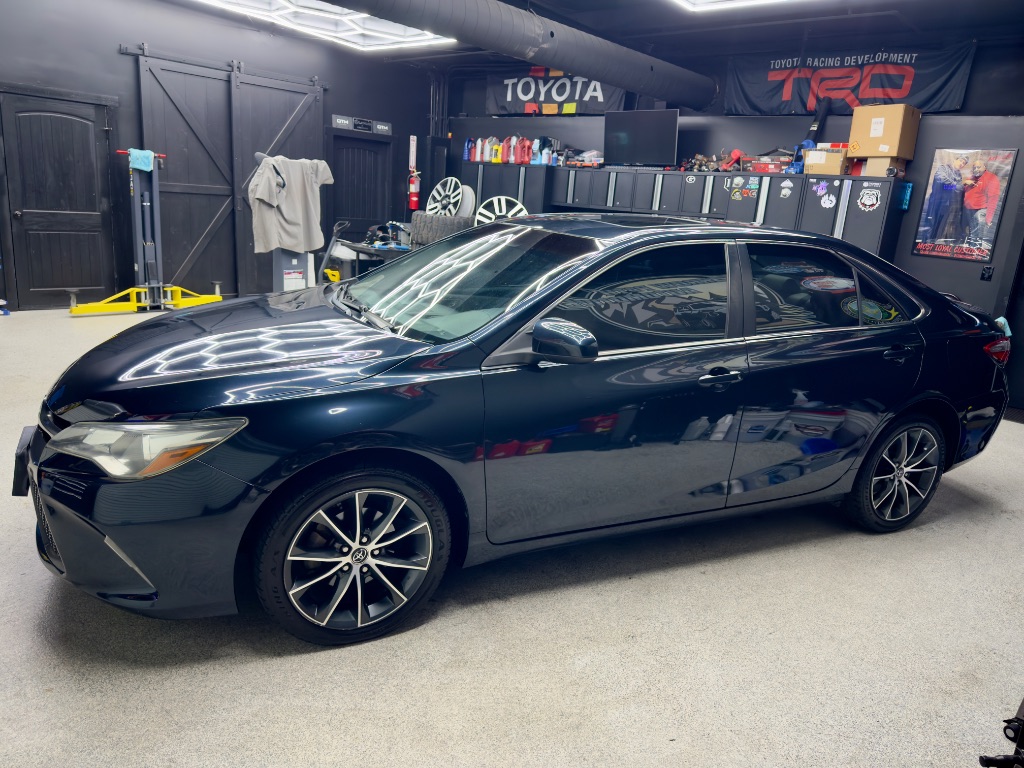 2016 Toyota Camry - $8,995