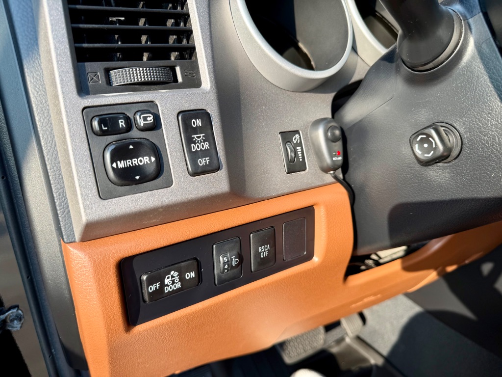 2013 Toyota Tundra - $14,995