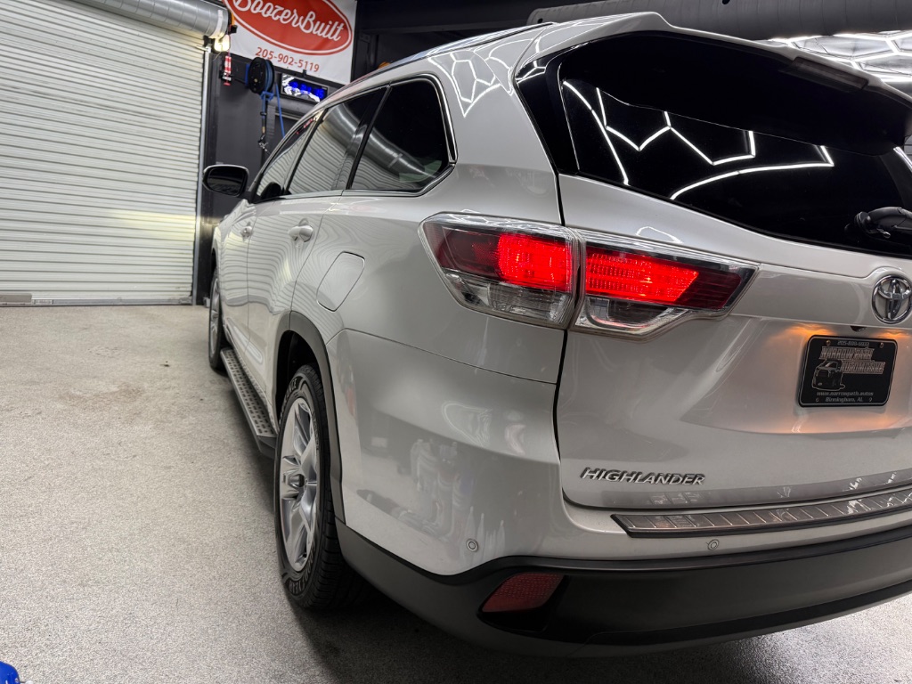 2015 Toyota Highlander - $12,995