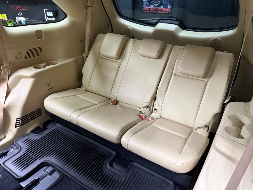 2015 Toyota Highlander - $12,995