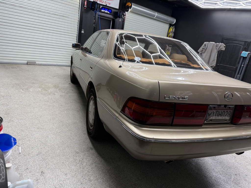 1993 Lexus LS - $9,995